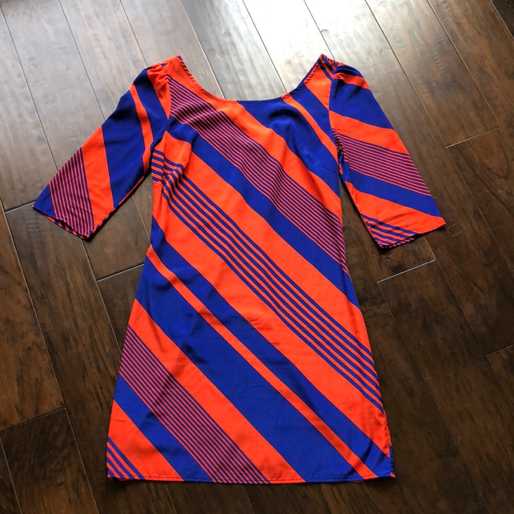 Super fun orange and blue lightweight 3/4 sleeve dress, S.